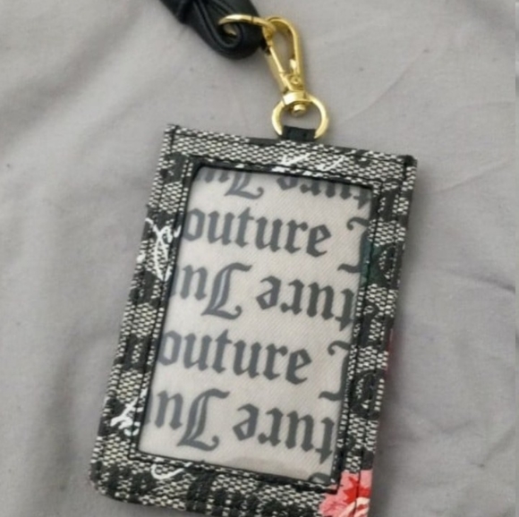 Juicy Couture Petal Crown Lanyard - Picture 3 of 3